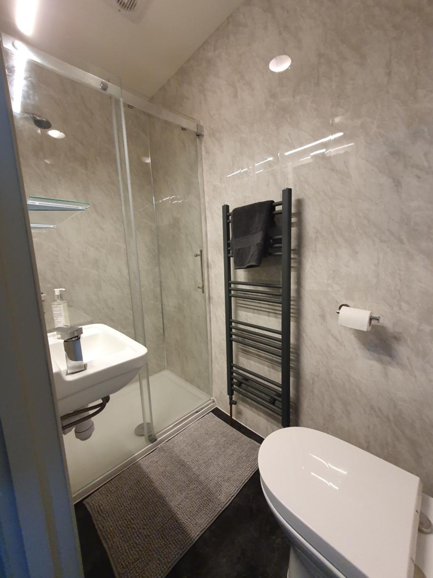 Cosy 2 Bed In Holiday home Stamford