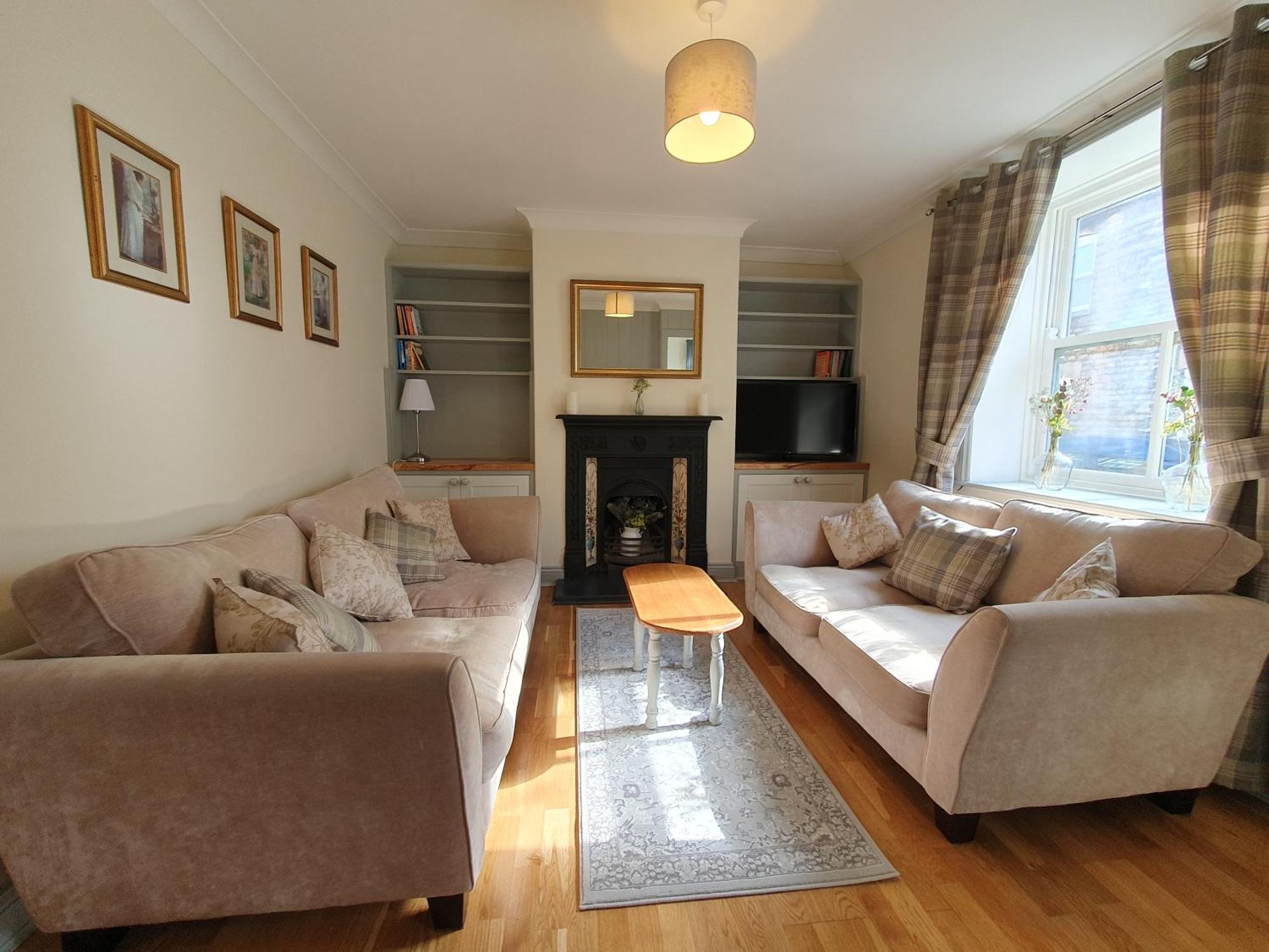 Cosy 2 Bed In